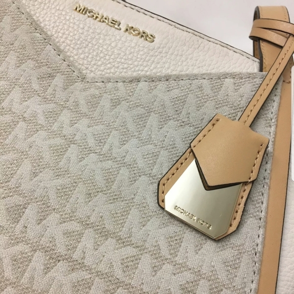 NWOT Michael Kors handbag - Picture 5 of 11